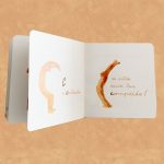 "A B Corpo" é um livro escrito e ilustrado à mão por Madalena Bastos