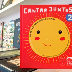 O livro com CD "Cantar Juntos 2" é dirigido a pais e filhos, educadores e todos os profissionais que trabalham com crianças dos 3 aos 6 anos. Os outros livros musicais são o "Cantar Juntos 1" e "Cantar Juntos pelo Mundo"