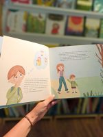 Essa (não) é uma pergunta fácil” é uma história entre a mãe e o filho que decorre no parque, onde ela responde a diversas perguntas sendo a primeira: «Mas afinal de onde vêm os bebés?».