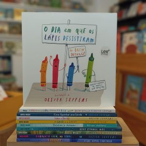 "O dia em que os lápis desistiram" é um livro ilustrado muito divertido que mostra as cartas que os lápis escreveram ao Duarte protestando por várias razões