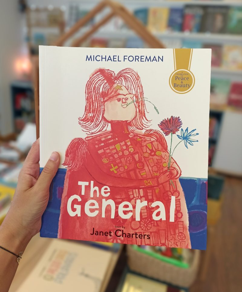 Em The General, o General Jodhpur põe os seus soldados em combate de uma maneira rigorosa e sonha um dia ter grande reconhecimento militar