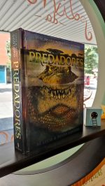 O livro informativo Pop-UP “Predadores” é ideal para os apreciadores de animais e factos interessantes, com mecanismos de Lúcio Santoro e Meera Santoro.