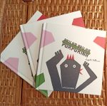 "Brilha brilha purpurina" é um livro onde só foram necessários uma galinha, duas sardinhas, três tangerinas e uma cebola