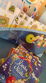 O Linda Noite é um livro musical interativo de canções tradicionais portuguesas alusivas ao Natal interpretadas pelo Coro Infantil Crescendi e com ilustrações da portuguesa Marta Calado.