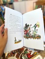 O livro ilustrado por Benjaminn Chaud "O rato e a Toupeira - Um outono (s)em sarilhos " é um livro dividido por três capítulos, excelente para começar a ler no iníco do outono.