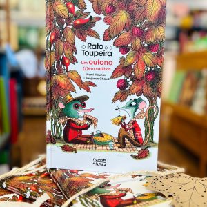 O livro ilustrado por Benjaminn Chaud "O rato e a Toupeira - Um outono (s)em sarilhos " é um livro dividido por três capítulos, excelente para começar a ler no iníco do outono.