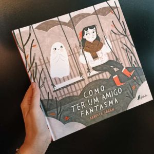 O que deves fazer se encontrares um fantasma? Não te assustes, sê amável e segue as dicas deste livro: “Como ter um amigo fantasma”.