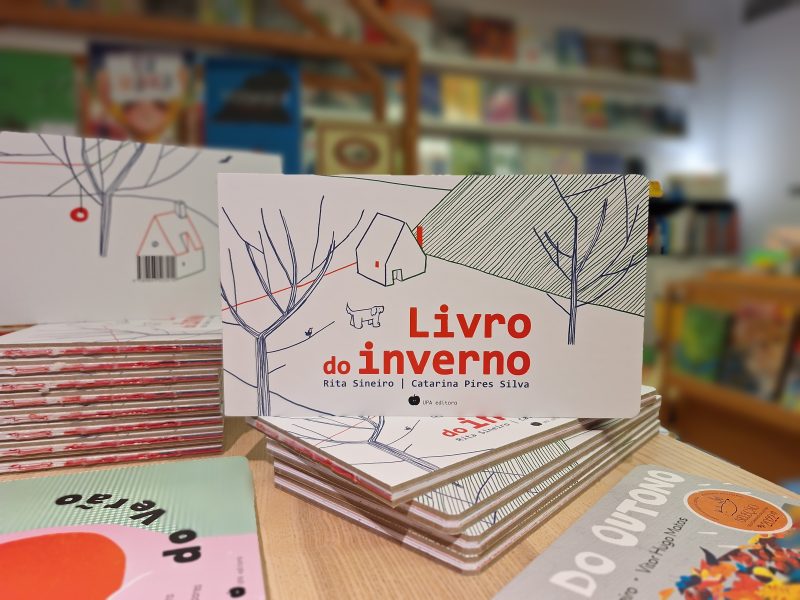 O "livro do inverno" está aqui para aconchegar os momentos de histórias e leitura durante a estação do ano mais fria do ano.