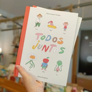 O livro "Todos juntos" é um livro sem palavras sobre 20 personagens que são inspiradas por pessoas que fazem parte da vida da autora Maria Nogueira Nössing.